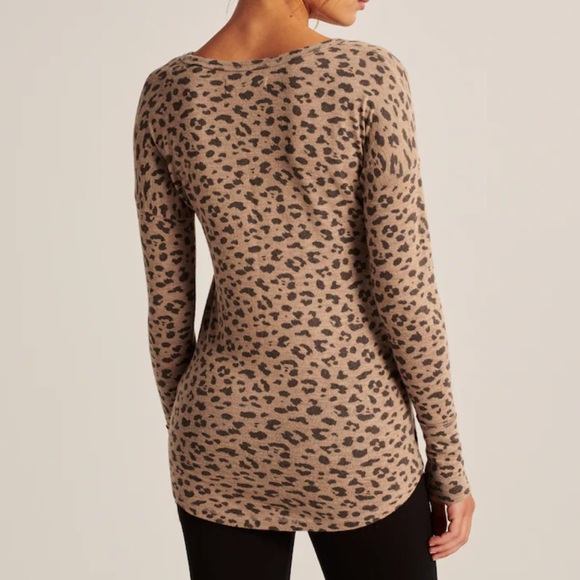 New S leopard print legging top - Picture 3 of 4